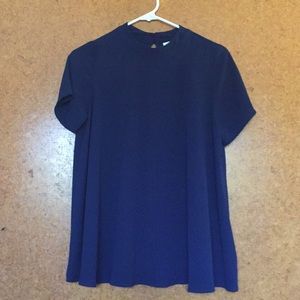 Flowing blue blouse ✨